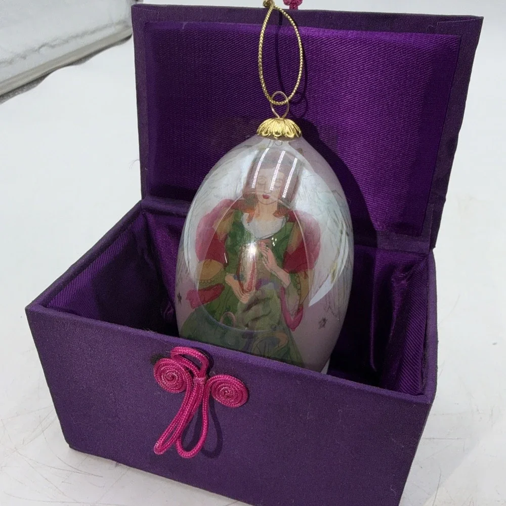 Pier 1 Imports 2009 Angel Drop SKU 2405661 Li Bien Ornament 5